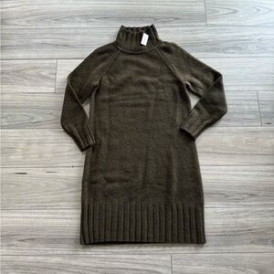 NWT Banana Republic Sweater Dress